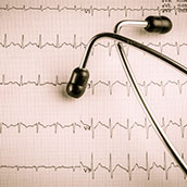 Consulta Cardiólogo con Electrocardiograma